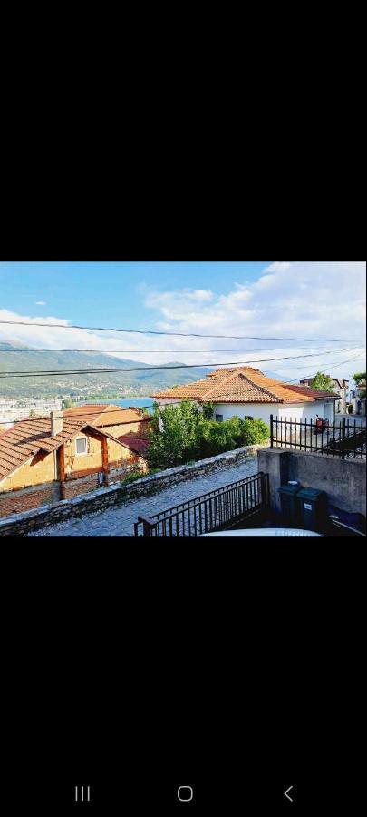 Sun & Moon Apartment Ohrid Bagian luar foto